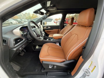 2026 Chrysler Pacifica Pinnacle