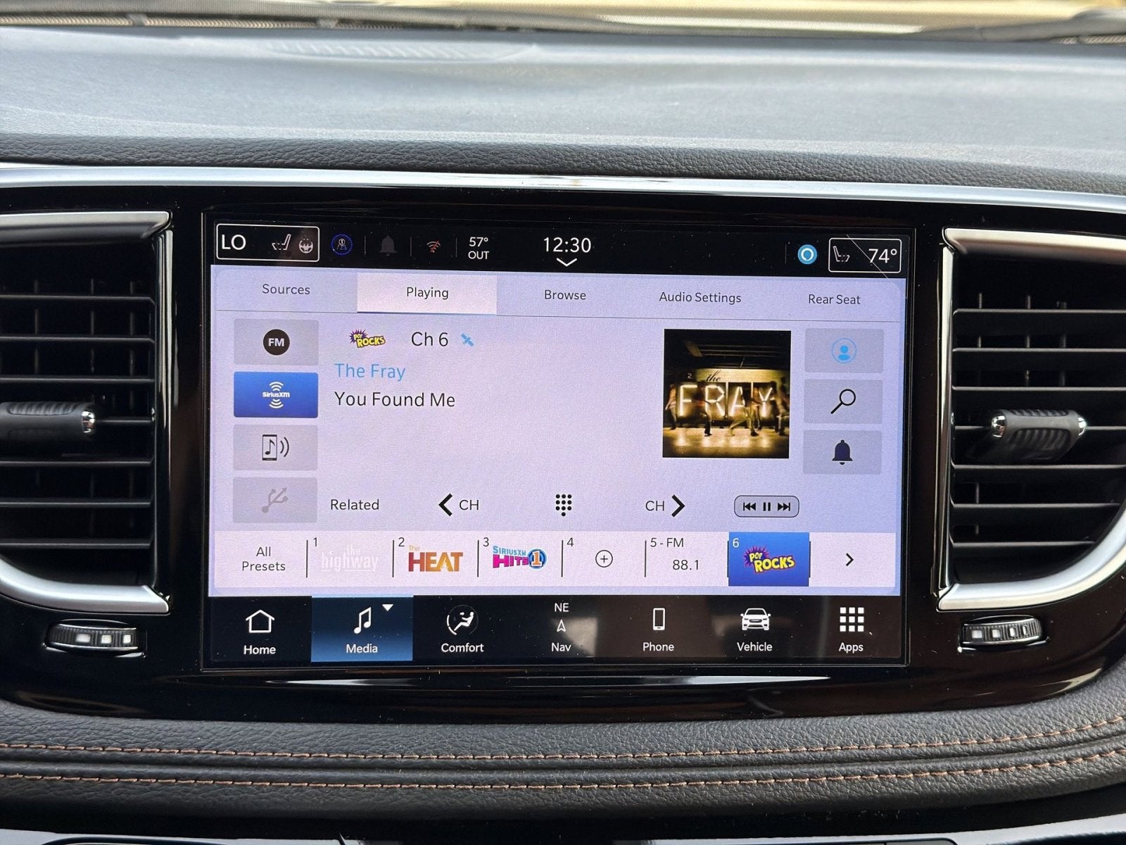 2026 Chrysler Pacifica Pinnacle