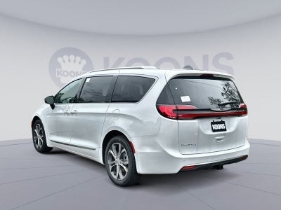 2026 Chrysler Pacifica Pinnacle