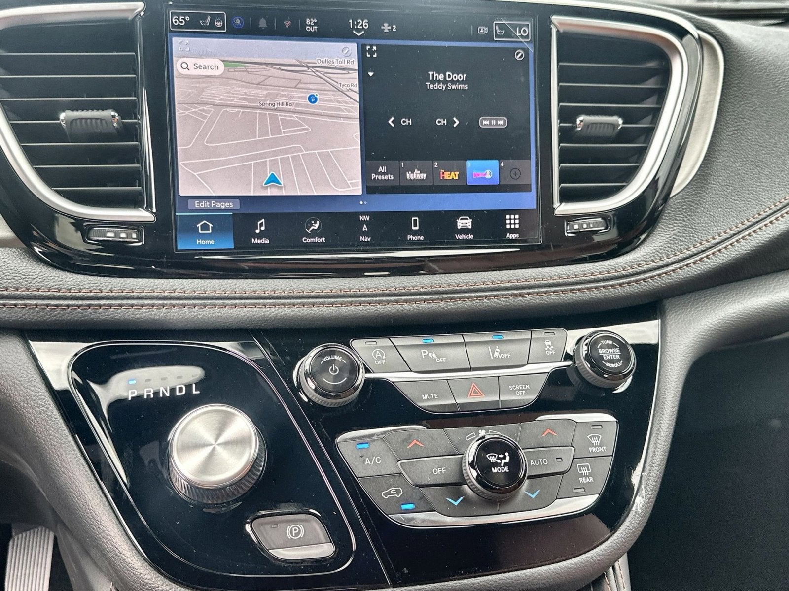 2026 Chrysler Pacifica Pinnacle