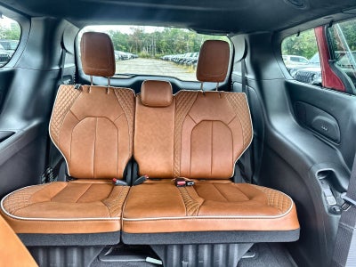 2026 Chrysler Pacifica Pinnacle