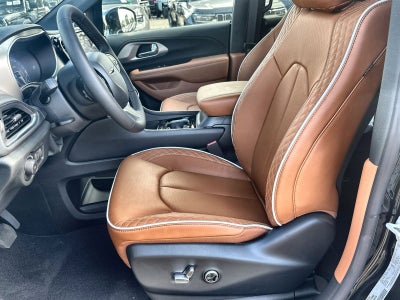 2026 Chrysler Pacifica Pinnacle