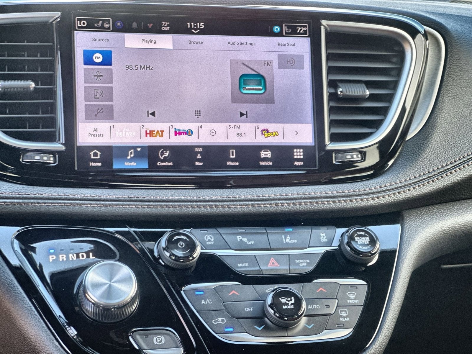 2026 Chrysler Pacifica Pinnacle