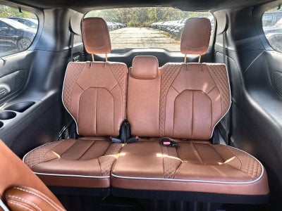 2026 Chrysler Pacifica Pinnacle