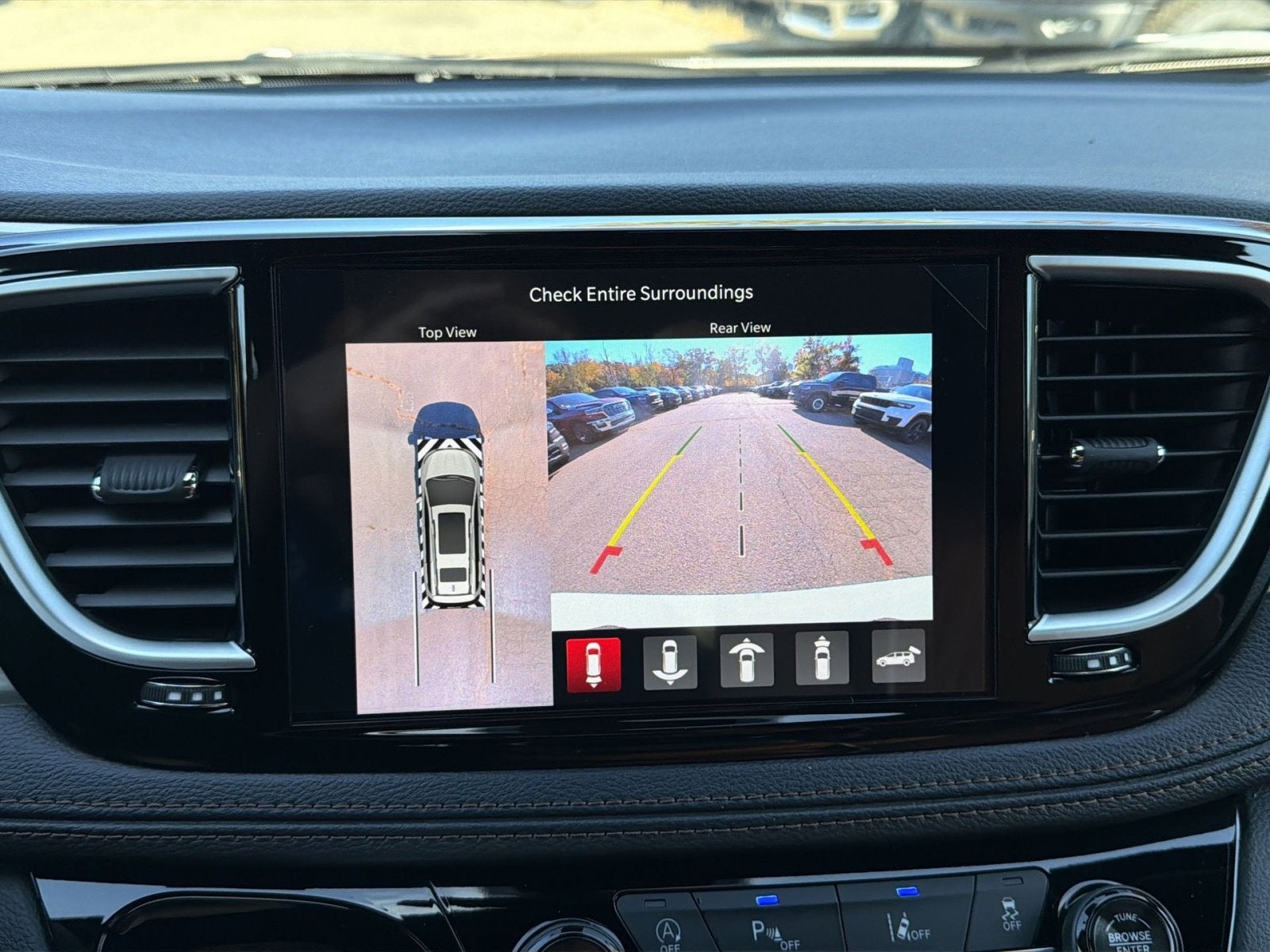 2026 Chrysler Pacifica Pinnacle