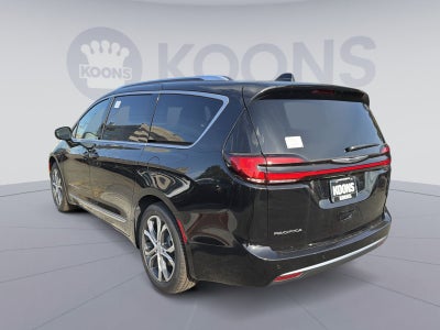 2026 Chrysler Pacifica Pinnacle