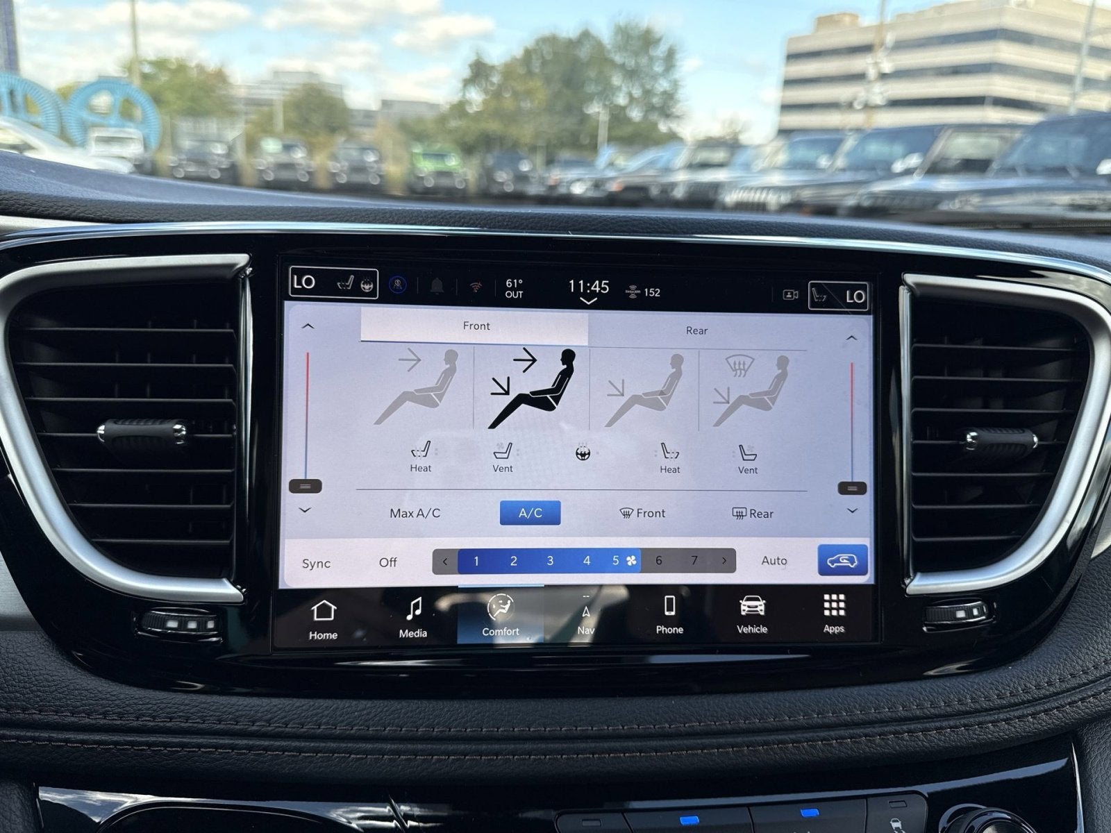 2026 Chrysler Pacifica Pinnacle