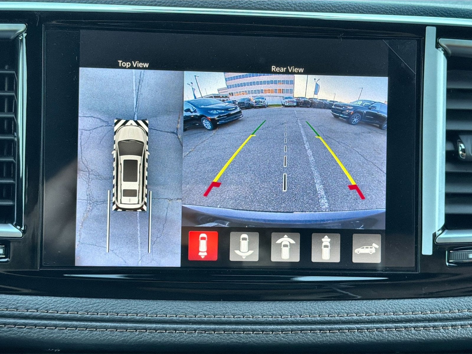 2026 Chrysler Pacifica Pinnacle