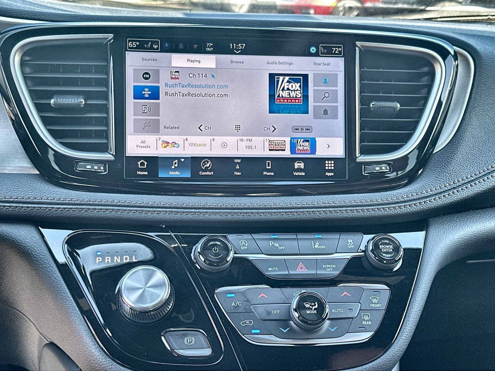 2026 Chrysler Pacifica Pinnacle