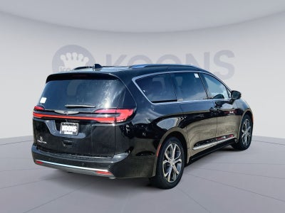 2026 Chrysler Pacifica Pinnacle