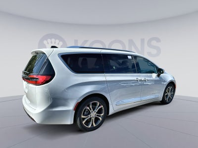 2026 Chrysler Pacifica Pinnacle