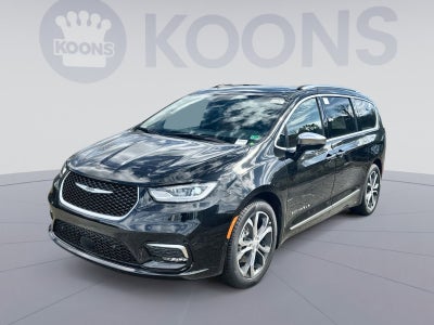 2026 Chrysler Pacifica Pinnacle