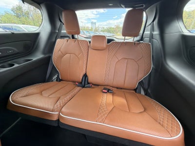 2026 Chrysler Pacifica Pinnacle