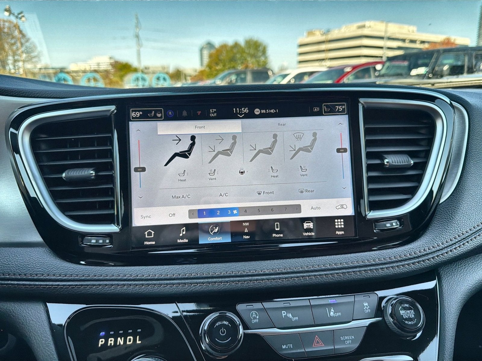 2026 Chrysler Pacifica Pinnacle