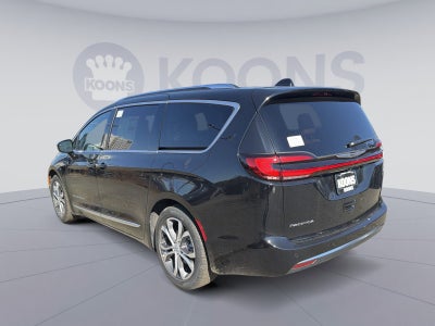 2026 Chrysler Pacifica Pinnacle