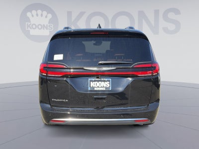 2026 Chrysler Pacifica Pinnacle