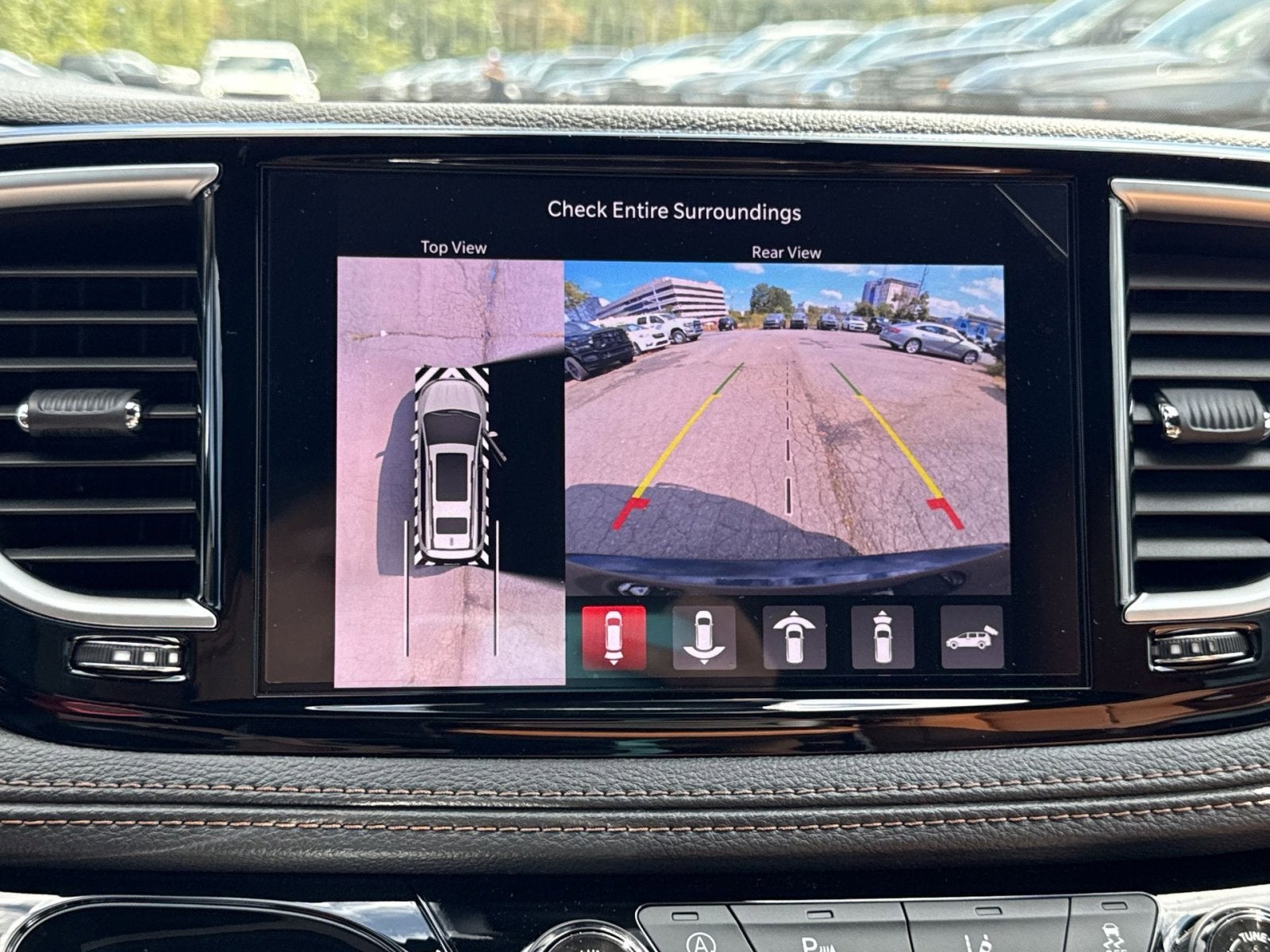 2026 Chrysler Pacifica Pinnacle