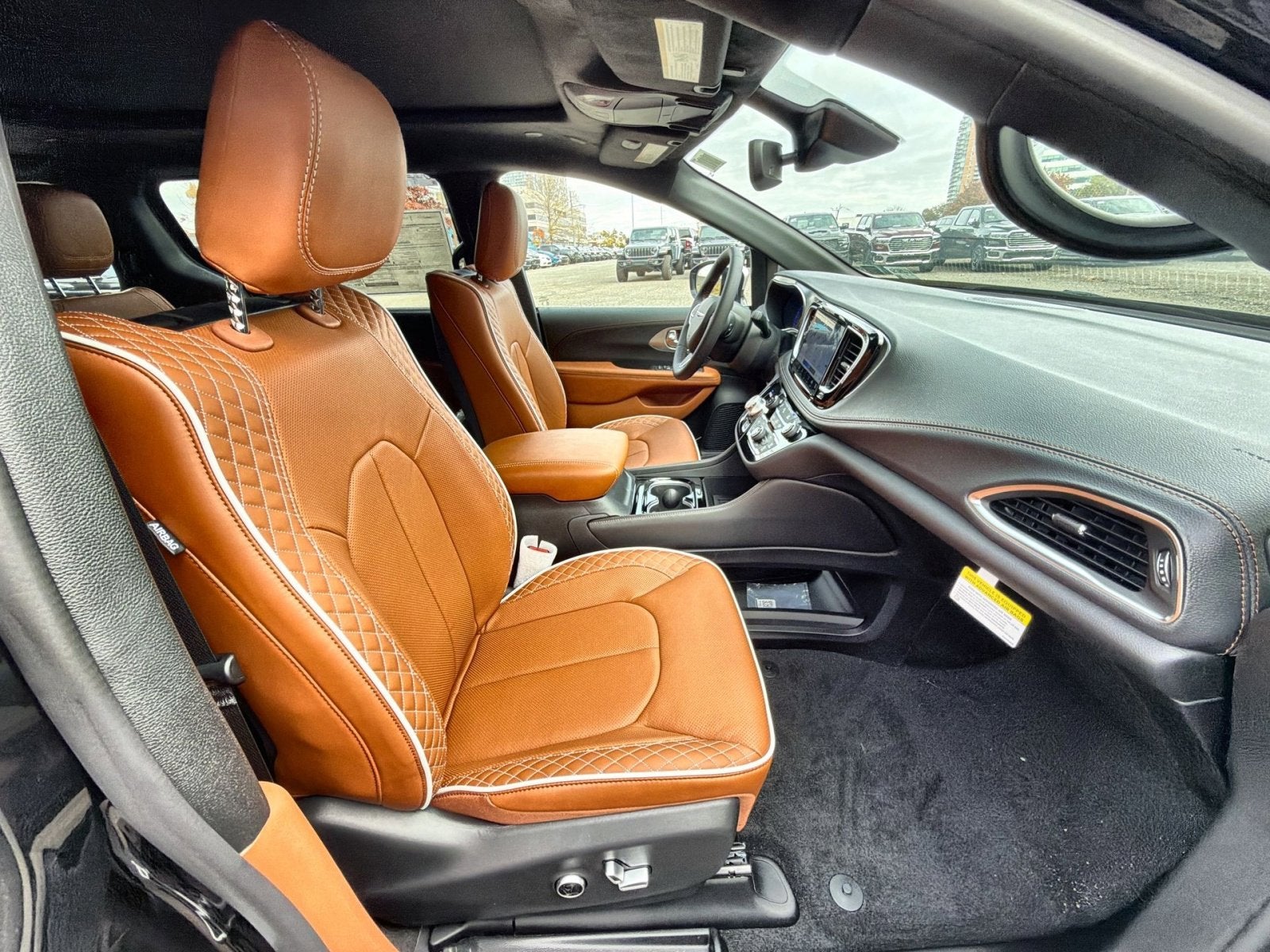 2026 Chrysler Pacifica Pinnacle