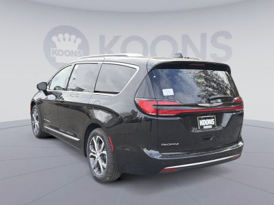2026 Chrysler Pacifica Pinnacle