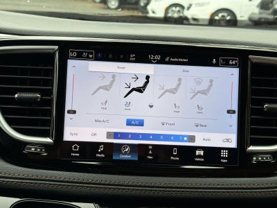 2026 Chrysler Pacifica Pinnacle