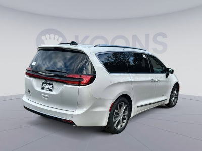 2026 Chrysler Pacifica Pinnacle