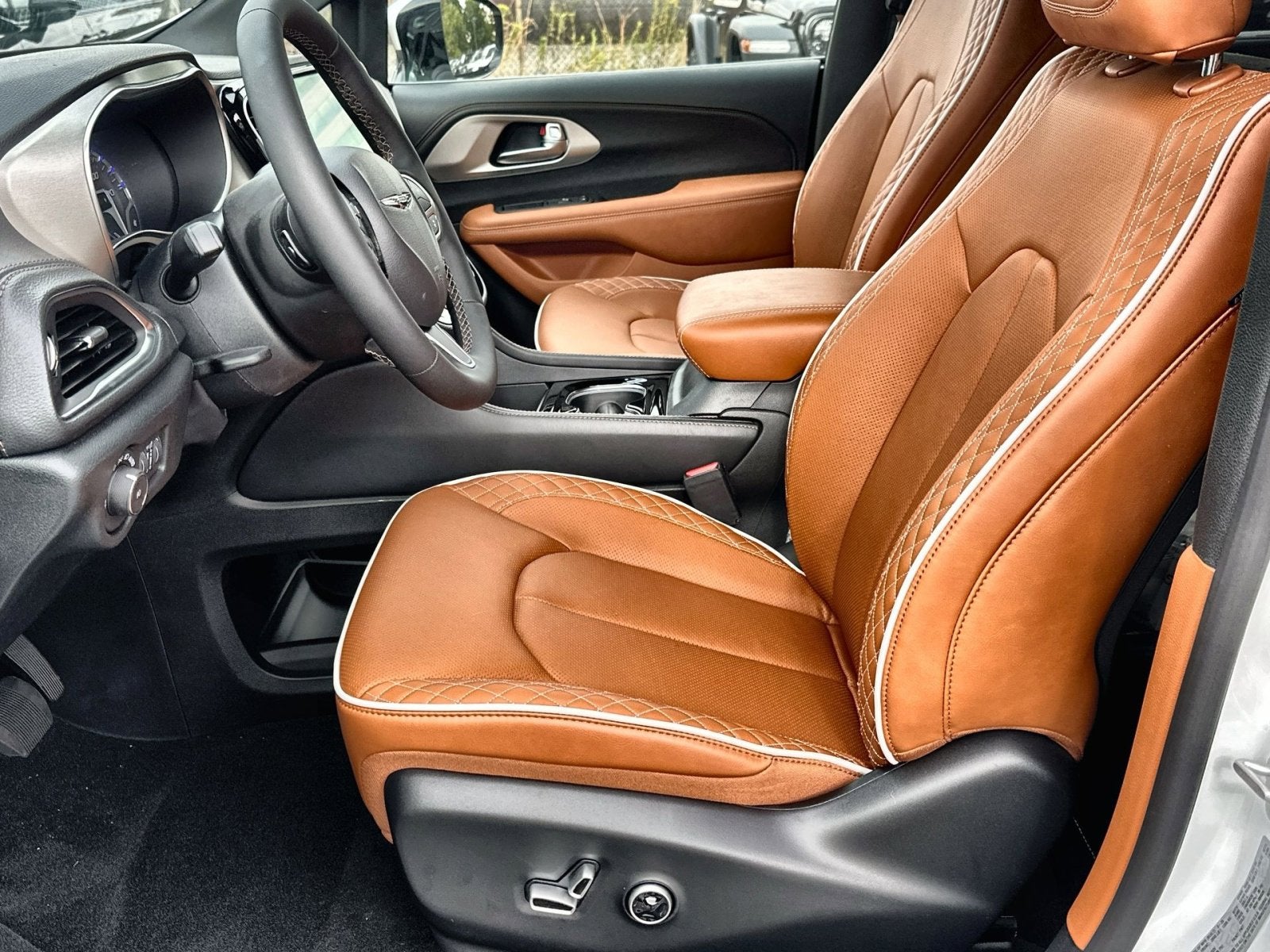 2026 Chrysler Pacifica Pinnacle