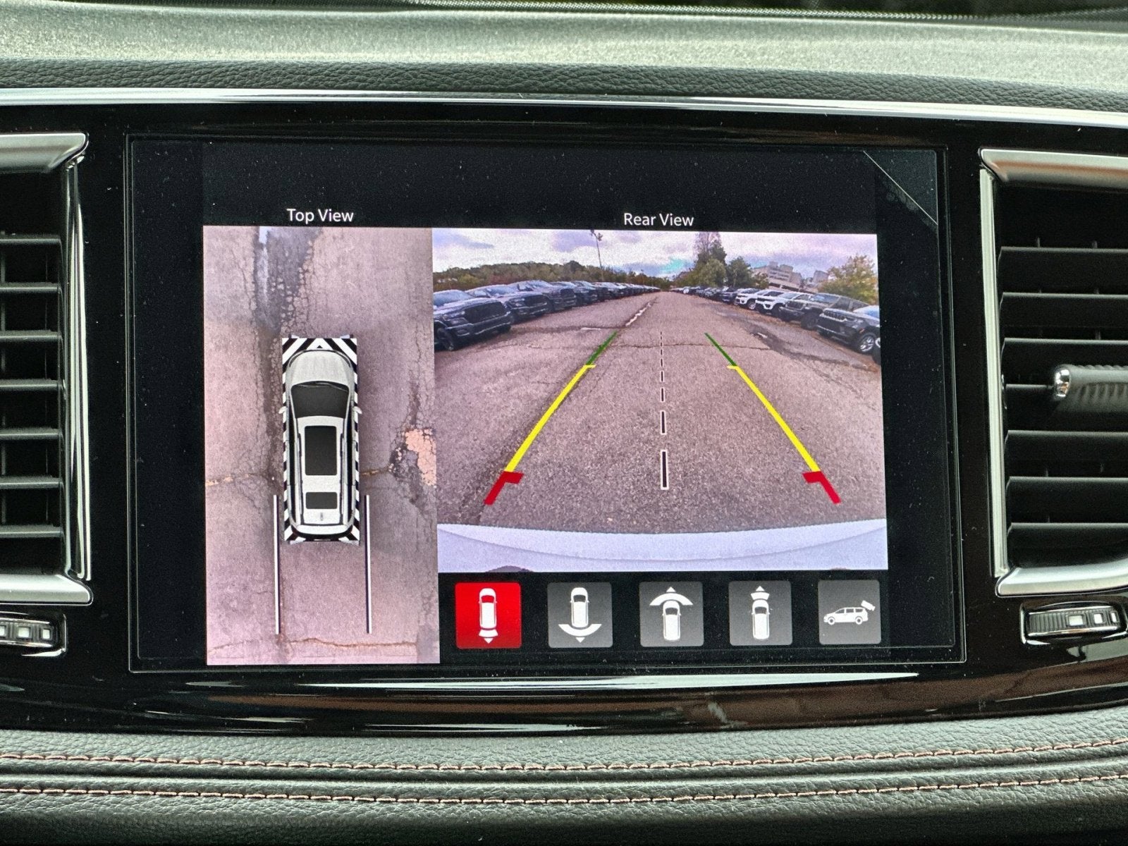 2026 Chrysler Pacifica Pinnacle