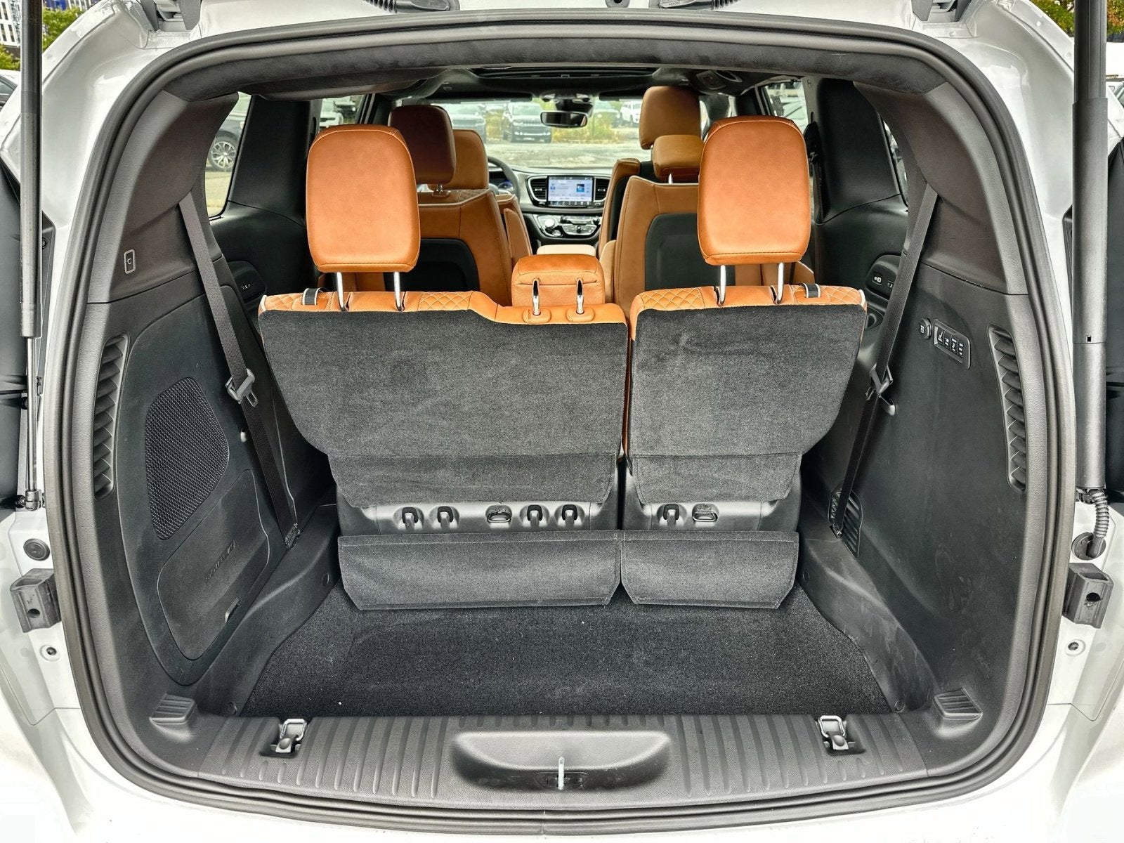 2026 Chrysler Pacifica Pinnacle