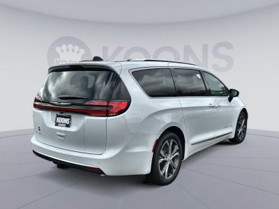 2026 Chrysler Pacifica Pinnacle