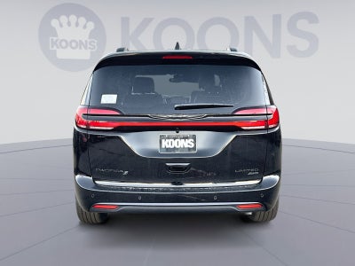 2026 Chrysler Pacifica Limited