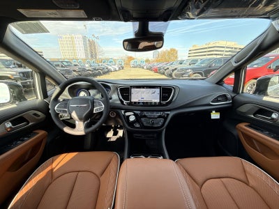 2026 Chrysler Pacifica Pinnacle