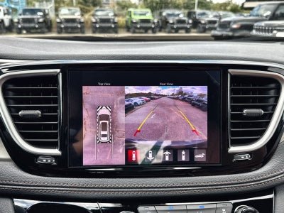 2026 Chrysler Pacifica Pinnacle