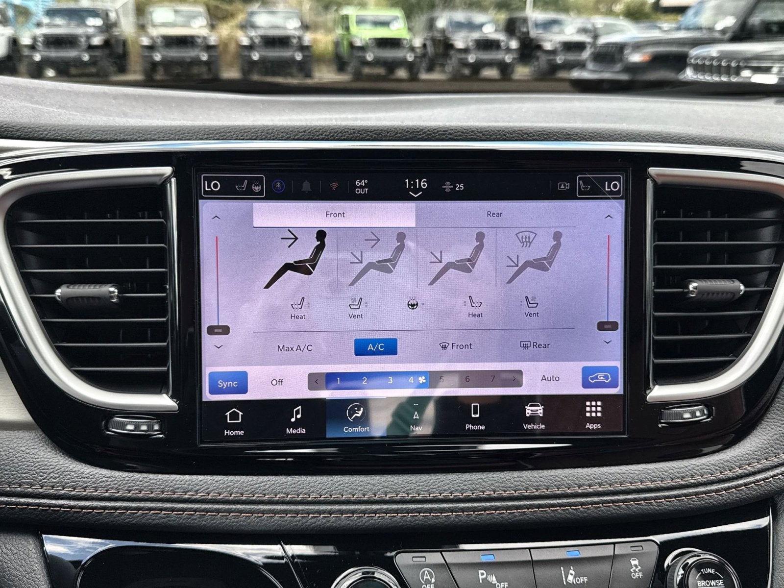 2026 Chrysler Pacifica Pinnacle