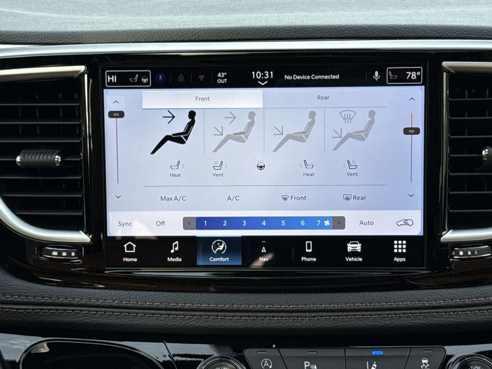 2026 Chrysler Pacifica Pinnacle