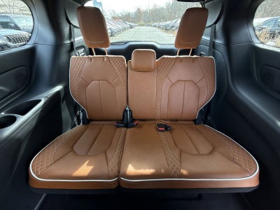 2026 Chrysler Pacifica Pinnacle