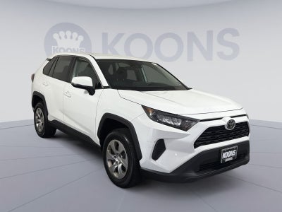 2022 Toyota RAV4 LE