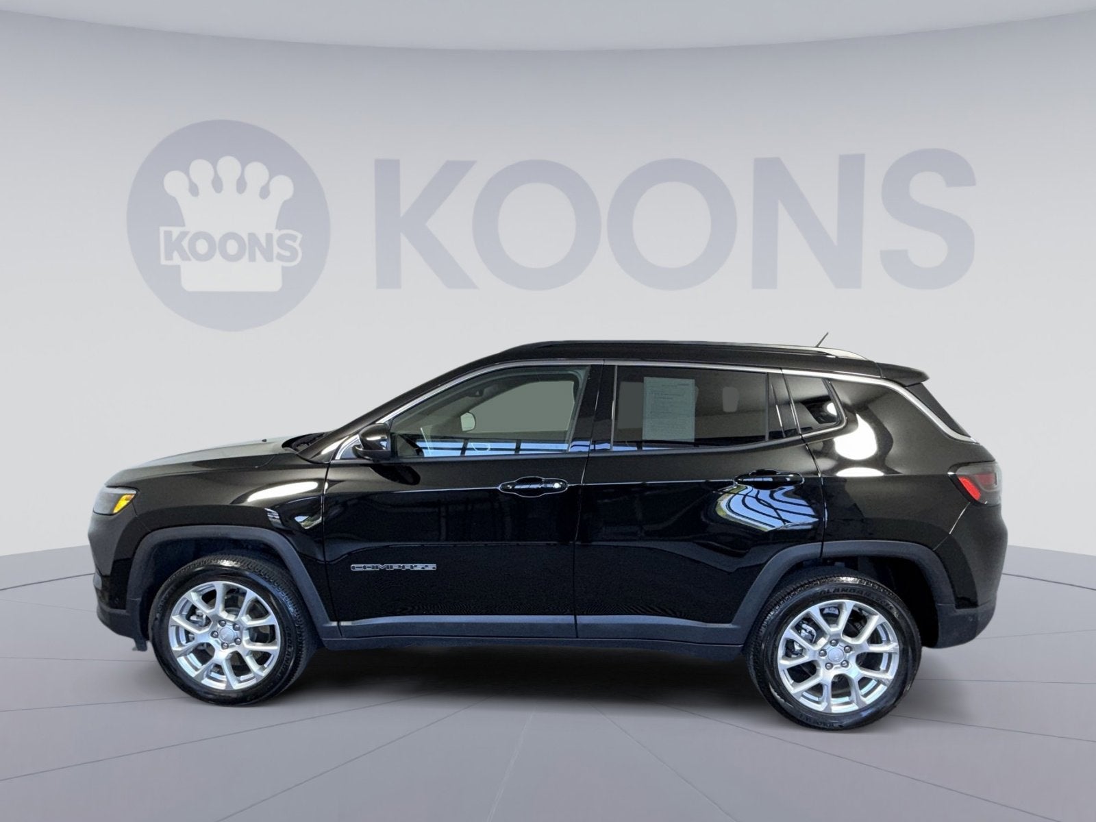 2023 Jeep Compass Latitude Lux