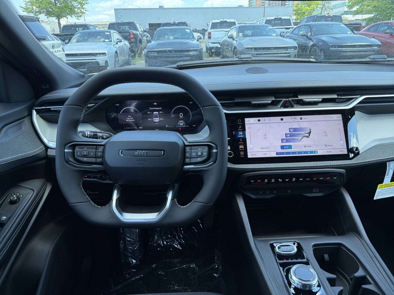 2026 Jeep Cherokee Laredo