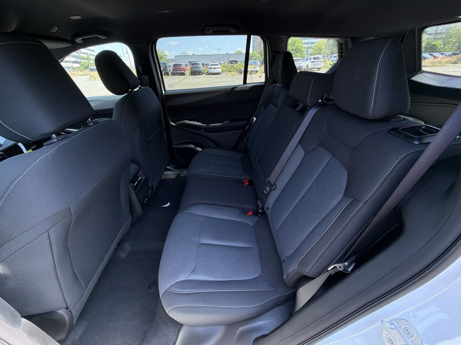 2026 Jeep Cherokee Laredo