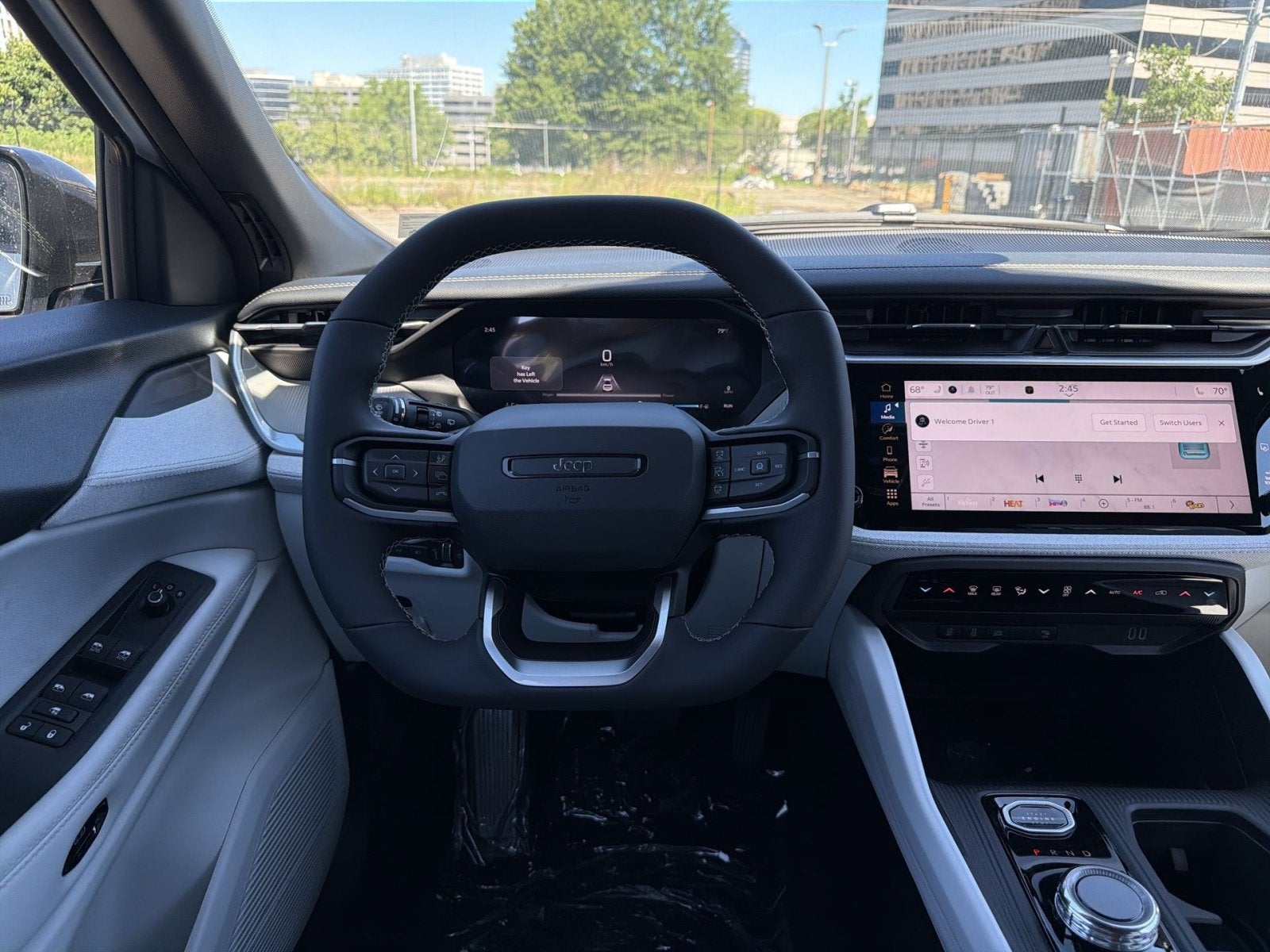 2026 Jeep Cherokee Laredo