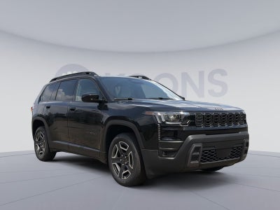 2026 Jeep Cherokee Laredo