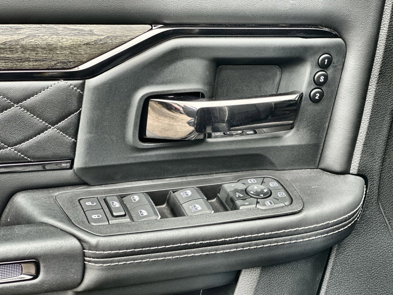 2025 RAM 2500 Limited