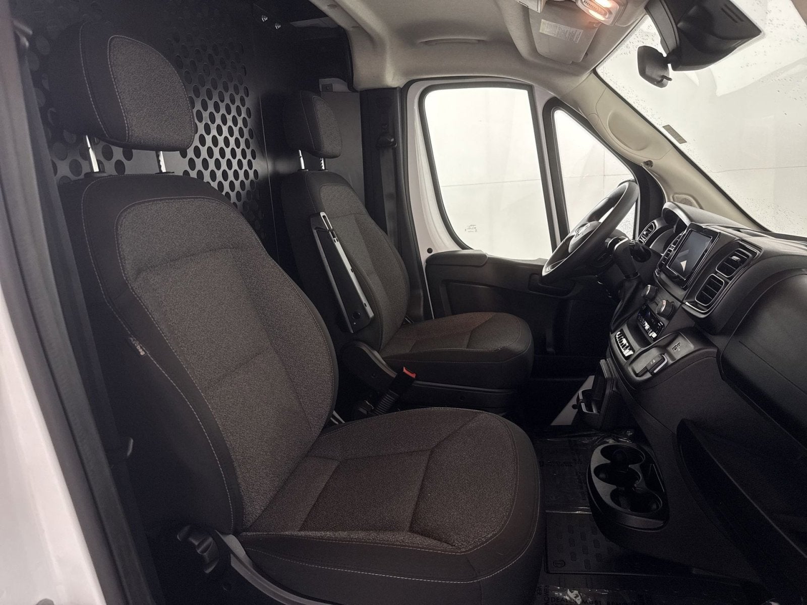 2025 RAM ProMaster 2500 Base