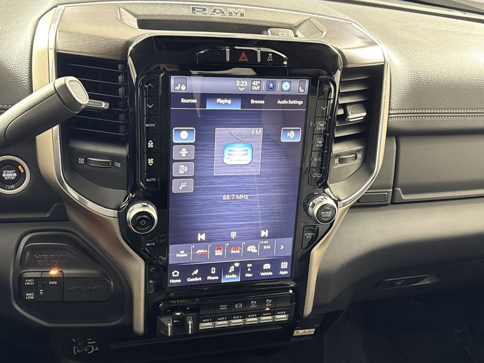 2024 RAM 2500 Laramie