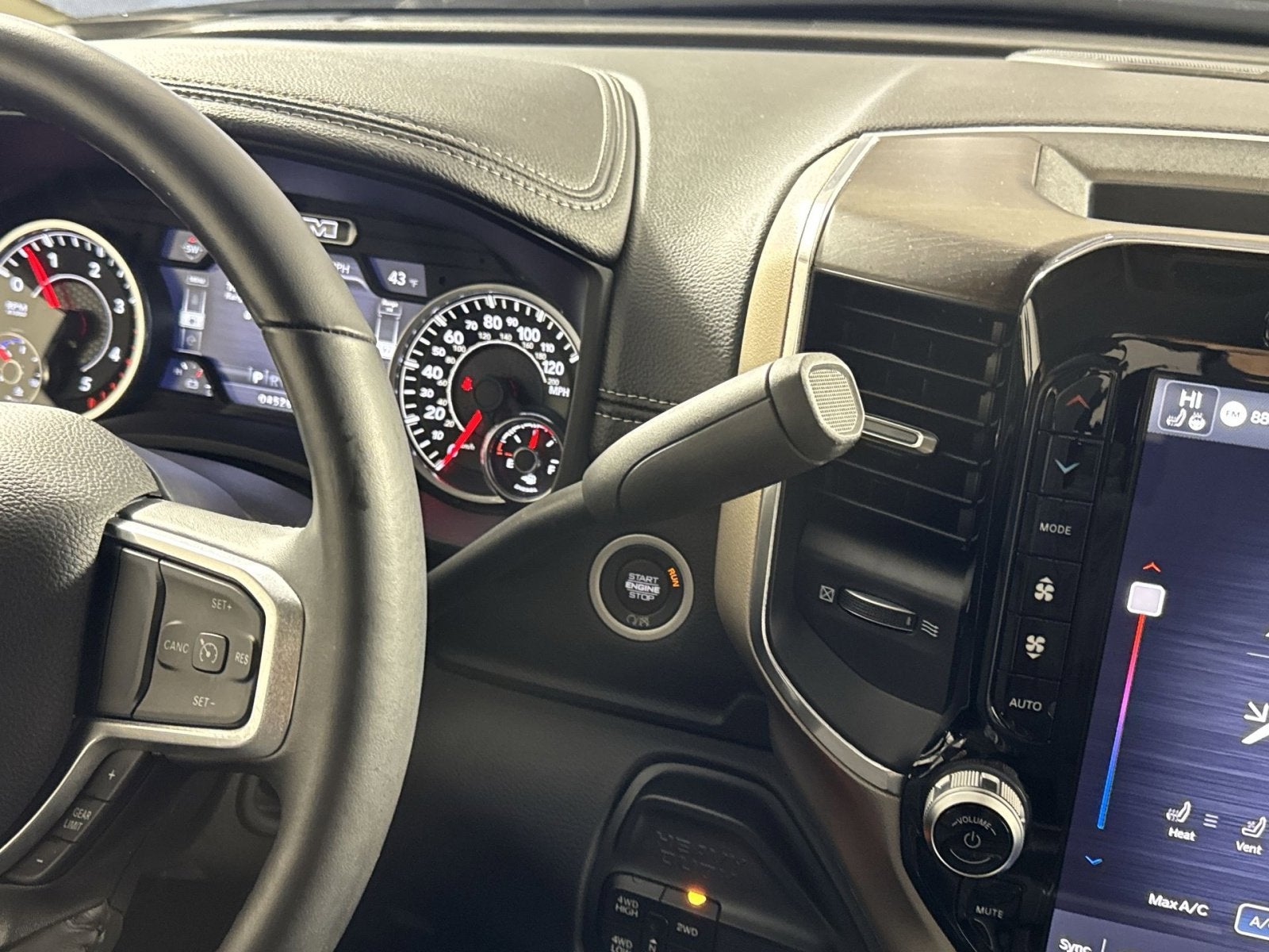 2024 RAM 2500 Laramie