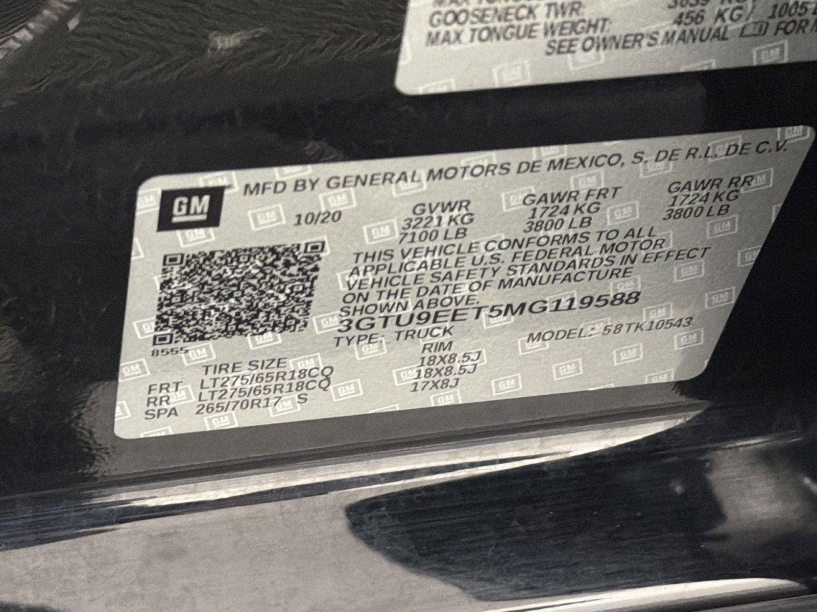 2021 GMC Sierra 1500 AT4