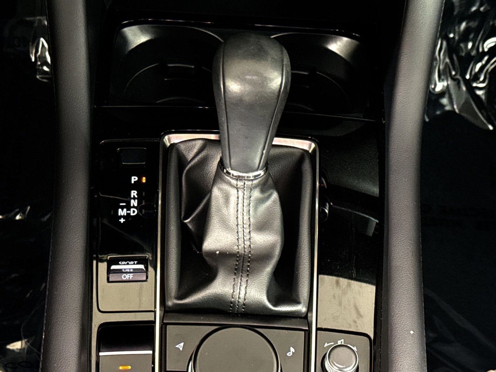 2025 Mazda Mazda3 2.5 S Preferred Package