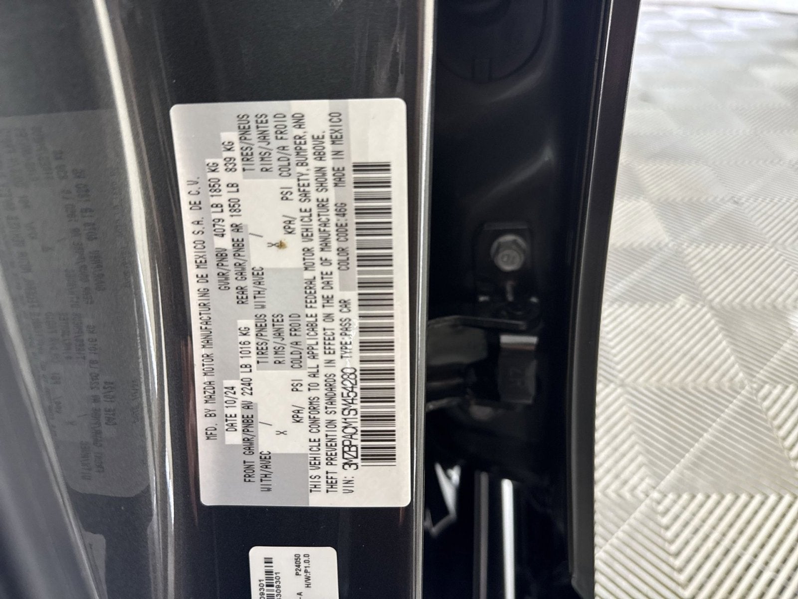 2025 Mazda Mazda3 2.5 S Preferred Package