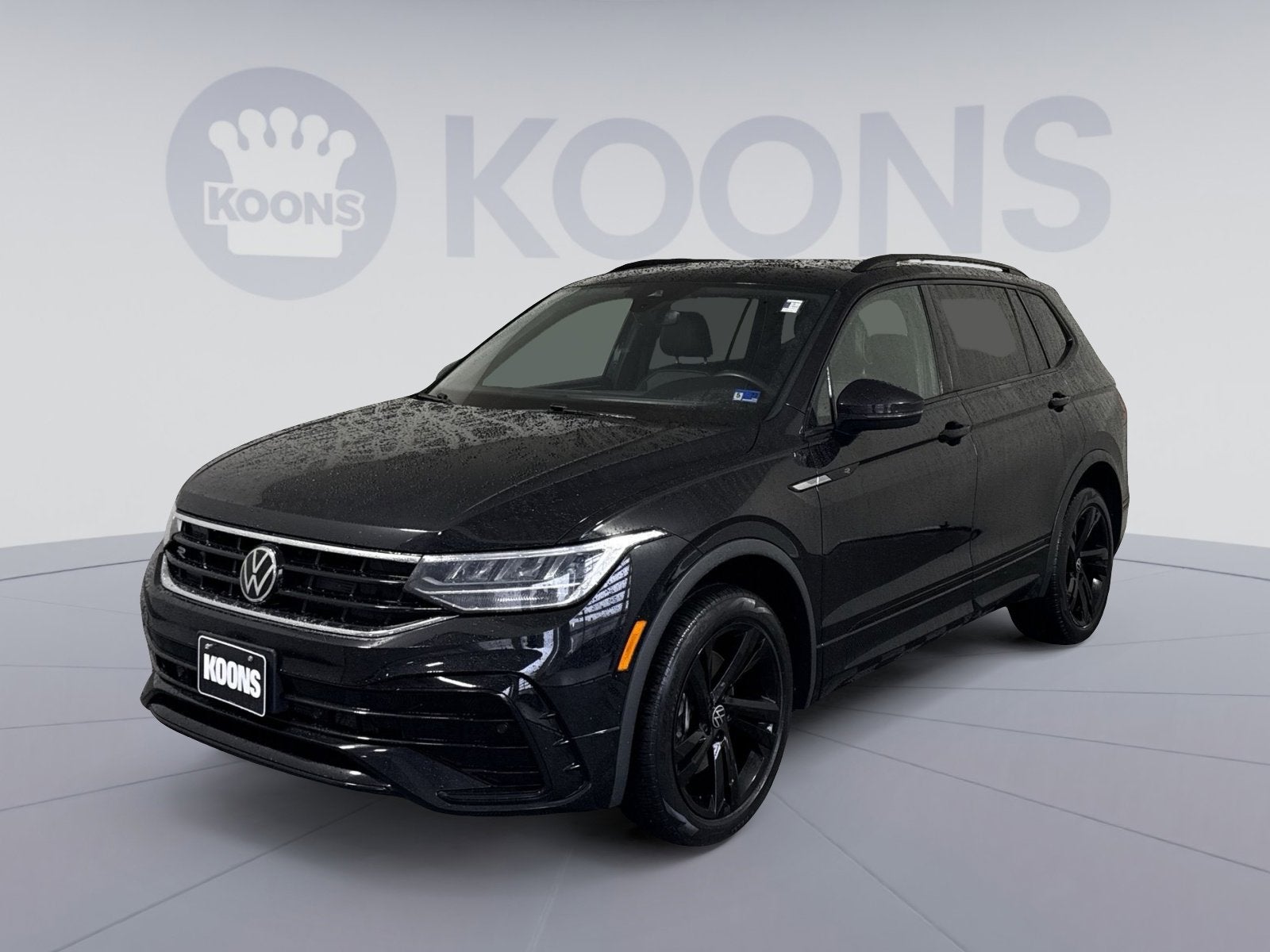 2023 Volkswagen Tiguan 2.0T SE R-Line Black