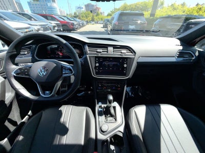 2024 Volkswagen Tiguan 2.0T SE R-Line Black
